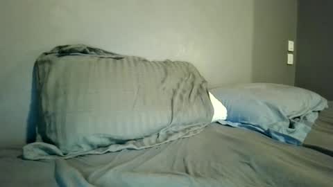 Snapshot of cclovefrench chatting on October 25, 2025, 8:47 pm cclovefrench online show from October 25, 2025, 8:47 pm