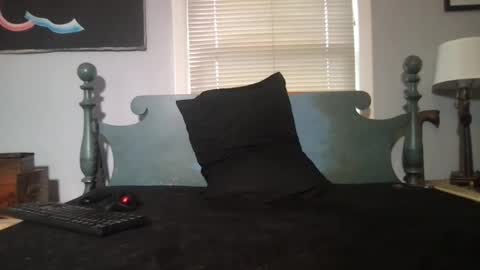 cdamandawilm online show from July 18, 2026, 3:49 pm