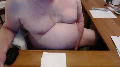 Snapshot of cdan1000 chatting on November 30, 2025, 2:32 pm Dan online show from November 30, 2025, 2:32 pm