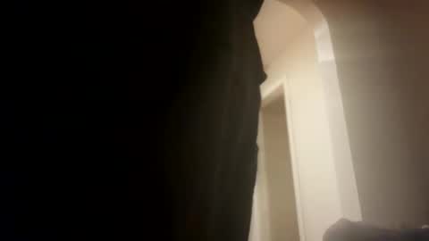 cece_vibez online show from October 18, 2025, 7:20 am