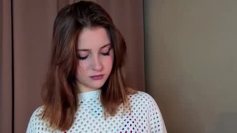 Snapshot of ceceliapidcock chatting on February 14, 2026, 7:10 pm Lina online show from February 14, 2026, 7:10 pm