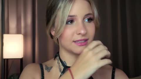 Snapshot of ceceliapidcock chatting on March 26, 2026, 7:08 pm Lina online show from March 26, 2026, 7:08 pm