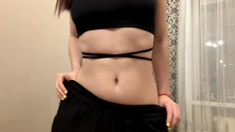 Darina online show from April 16, 2026, 9:39 pm