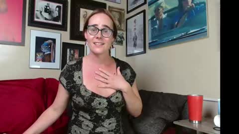 Snapshot of cecilysaintclaire chatting on October 18, 2025, 12:17 pm Cecily Saint Claire online show from October 18, 2025, 12:17 pm