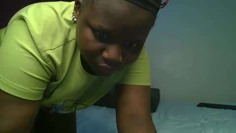 Snapshot of ceepretty25 chatting on July 5, 2026, 4:19 am ceepretty25 online show from July 5, 2026, 4:19 am