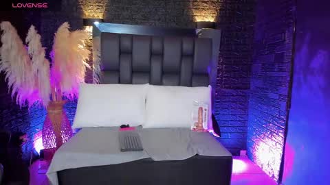 Snapshot of celeeste_rose chatting on October 10, 2025, 10:03 am CELESTE ROSE online show from October 10, 2025, 10:03 am