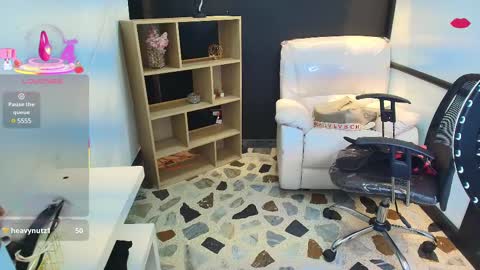 Snapshot of celesstebruce chatting on February 13, 2025, 1:19 am meli online show from February 13, 2025, 1:19 am