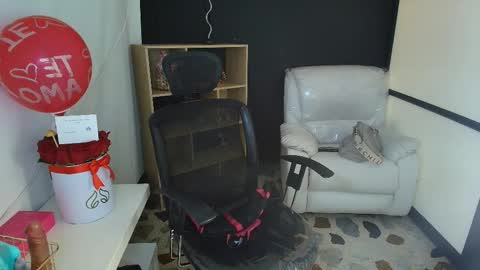 Snapshot of celesstebruce chatting on February 15, 2025, 2:26 am meli online show from February 15, 2025, 2:26 am