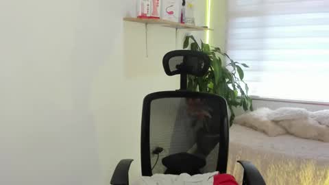 Snapshot of celeste_bonnet1 chatting on September 25, 2025, 7:39 pm celeste_bonnet1 online show from September 25, 2025, 7:39 pm