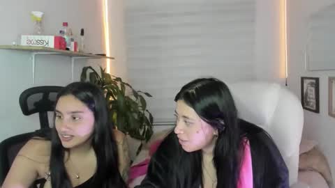 Snapshot of celeste_bonnet1 chatting on October 10, 2025, 11:37 pm celeste_bonnet1 online show from October 10, 2025, 11:37 pm