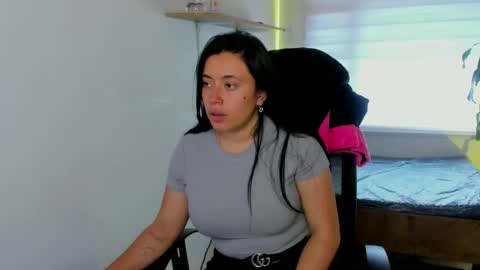 Snapshot of celeste_bonnet1 chatting on October 28, 2025, 7:49 pm celeste_bonnet1 online show from October 28, 2025, 7:49 pm