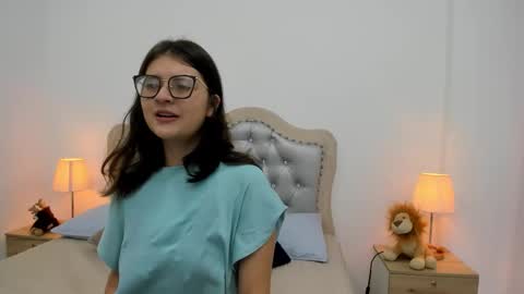 Celeste Calderon online show from January 15, 2026, 11:37 am