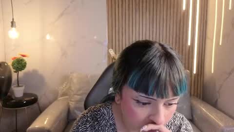 Snapshot of celeste_fioree chatting on April 29, 2026, 8:15 pm celeste_fioree online show from April 29, 2026, 8:15 pm