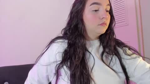 Snapshot of celeste_y_pipe chatting on October 9, 2025, 4:21 am Celeste Y Pipe online show from October 9, 2025, 4:21 am