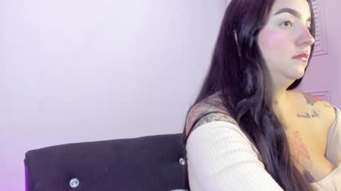 Snapshot of celeste_y_pipe chatting on October 24, 2025, 3:47 am Celeste Y Pipe online show from October 24, 2025, 3:47 am