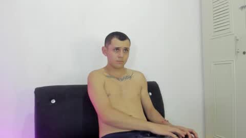 Snapshot of celeste_y_pipe chatting on October 26, 2025, 11:09 pm Celeste Y Pipe online show from October 26, 2025, 11:09 pm