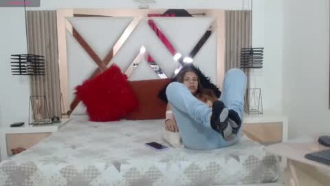 Snapshot of celesteanddylan chatting on February 23, 2025, 1:21 pm Celeste AND Dylan online show from February 23, 2025, 1:21 pm