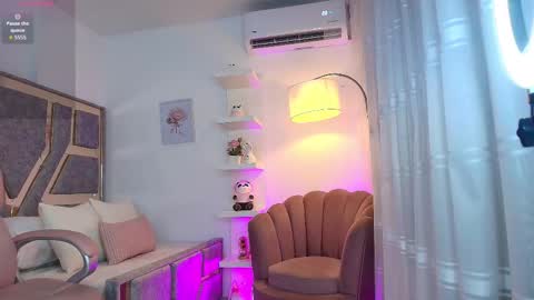 Snapshot of celestecute_ chatting on October 25, 2025, 12:51 am Celeste INSTAGRAM Celestecute 01 online show from October 25, 2025, 12:51 am