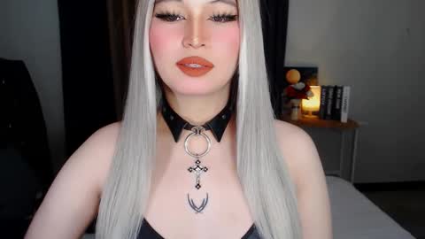 Snapshot of celestehollywood chatting on March 1, 2025, 12:12 pm CELESTE IGYoshi Tian online show from March 1, 2025, 12:12 pm