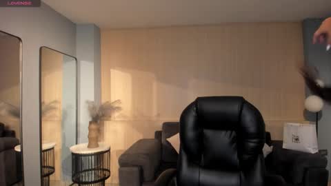 Celeste online show from October 27, 2025, 8:07 am