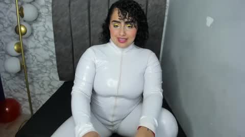 Snapshot of celestte_sweet chatting on December 13, 2024, 8:09 am online show from December 13, 2024, 8:09 am