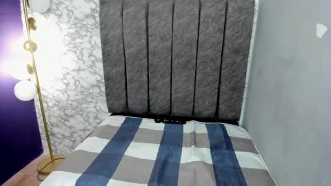 Snapshot of celestte_sweet chatting on December 17, 2024, 7:40 am online show from December 17, 2024, 7:40 am