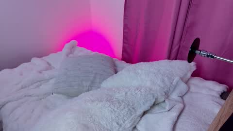 Snapshot of celesttebloom_ chatting on March 23, 2026, 10:08 am online show from March 23, 2026, 10:08 am