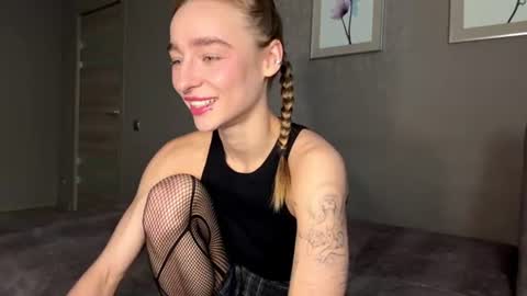 Snapshot of celineruppert chatting on July 18, 2026, 1:21 am Amilia online show from July 18, 2026, 1:21 am
