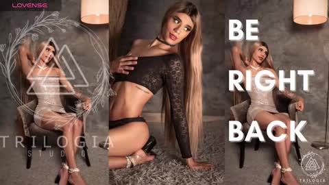 Snapshot of cellesteevans chatting on December 28, 2024, 11:48 pm Celeste online show from December 28, 2024, 11:48 pm