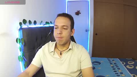 Snapshot of cerso1 chatting on December 6, 2024, 12:27 pm Cerso online show from December 6, 2024, 12:27 pm