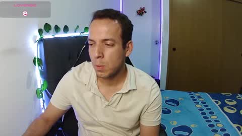 Snapshot of cerso1 chatting on December 16, 2024, 5:49 am Cerso online show from December 16, 2024, 5:49 am