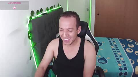 Snapshot of cerso1 chatting on February 12, 2025, 2:32 pm Cerso online show from February 12, 2025, 2:32 pm