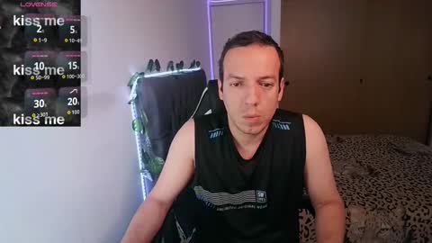 Snapshot of cerso1 chatting on October 30, 2025, 1:23 pm Cerso online show from October 30, 2025, 1:23 pm