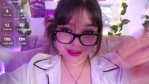 Snapshot of chaarlotte_1 chatting on November 8, 2025, 6:51 pm charlotte online show from November 8, 2025, 6:51 pm