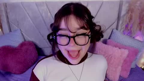 Snapshot of chaarlotte_1 chatting on July 19, 2026, 11:36 am charlotte online show from July 19, 2026, 11:36 am