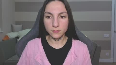 Kate online show from March 18, 2026, 7:55 am