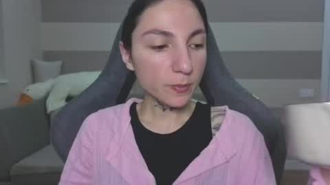 Kate online show from June 8, 2026, 5:52 am
