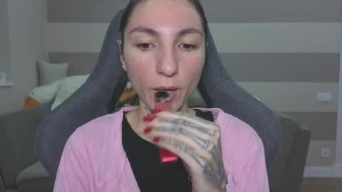 Kate online show from June 13, 2026, 5:27 am