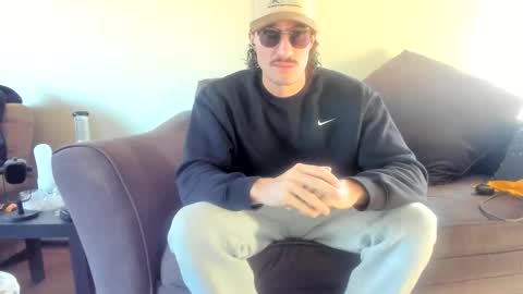 Snapshot of chadpowerz chatting on January 17, 2026, 7:50 pm Lydong online show from January 17, 2026, 7:50 pm