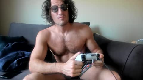 Snapshot of chadpowerz chatting on February 6, 2026, 10:35 pm Lydong online show from February 6, 2026, 10:35 pm