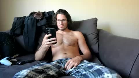 Snapshot of chadpowerz chatting on February 15, 2026, 10:39 pm Lydong online show from February 15, 2026, 10:39 pm