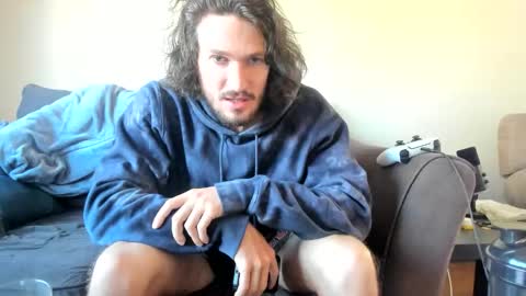 Snapshot of chadpowerz chatting on March 8, 2026, 10:24 pm Lydong online show from March 8, 2026, 10:24 pm