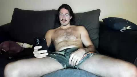Snapshot of chadpowerz chatting on May 15, 2026, 11:56 pm Lydong online show from May 15, 2026, 11:56 pm