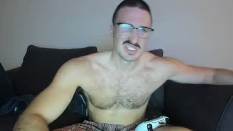 Snapshot of chadpowerz chatting on July 2, 2026, 3:34 am Lydong online show from July 2, 2026, 3:34 am