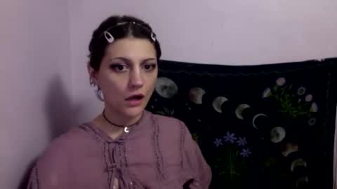 chaia online show from April 18, 2026, 6:45 pm