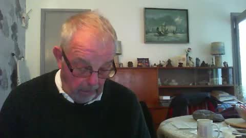 Snapshot of champers37 chatting on January 22, 2025, 1:32 pm Champers online show from January 22, 2025, 1:32 pm