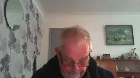 Snapshot of champers37 chatting on January 27, 2025, 9:44 am Champers online show from January 27, 2025, 9:44 am