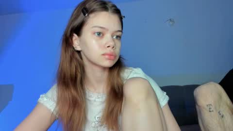 Snapshot of chancetolove chatting on October 12, 2025, 5:34 pm chancetolove online show from October 12, 2025, 5:34 pm