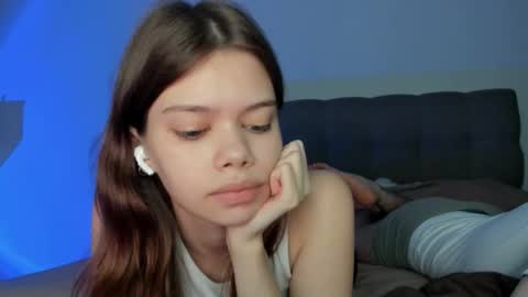 Snapshot of chancetolove chatting on October 18, 2025, 6:19 pm chancetolove online show from October 18, 2025, 6:19 pm