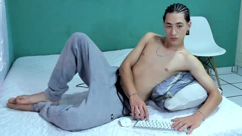 Snapshot of chandler_kenji chatting on December 5, 2024, 9:06 pm Kenji online show from December 5, 2024, 9:06 pm